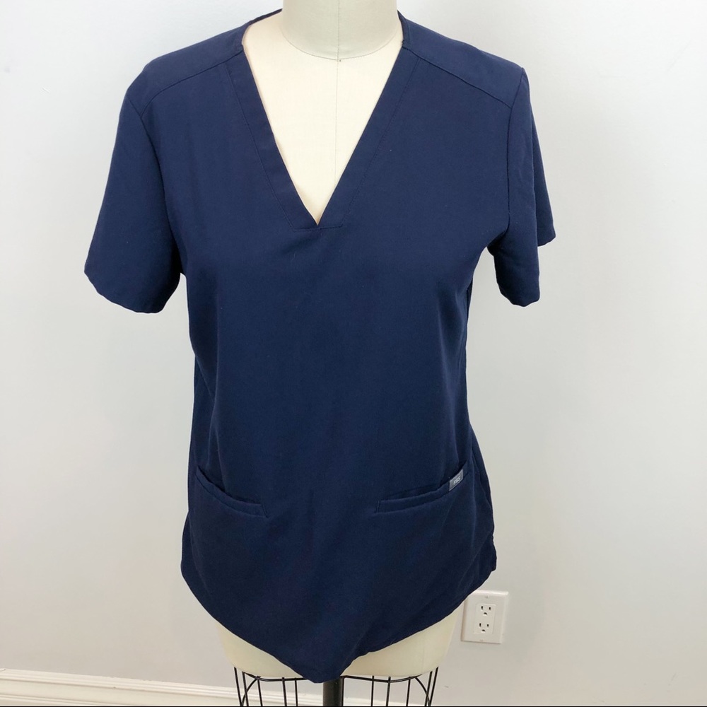 FIGS Casma Top Livingston Bottom Scrub Set Medical - Picture 3 of 15